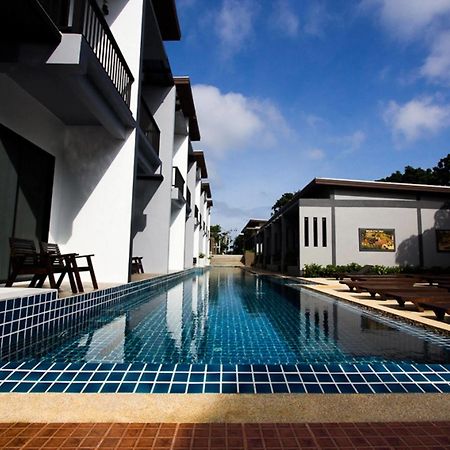 Alphabeto Resort Nai Harn Extérieur photo