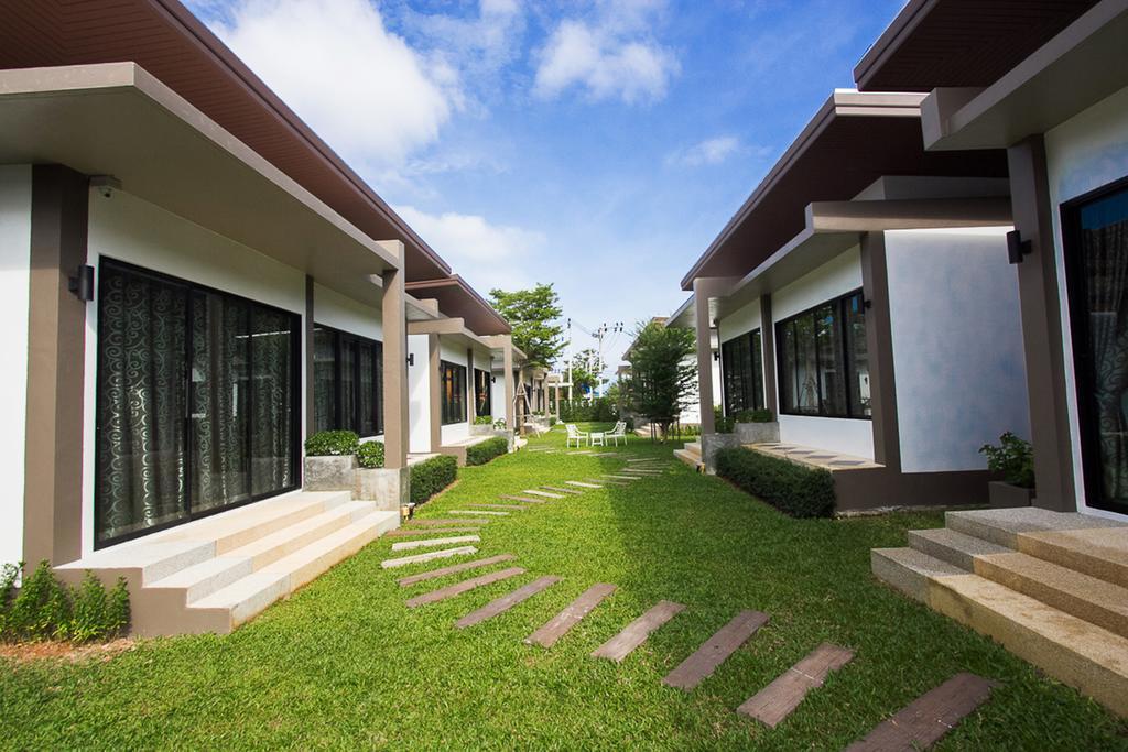 Alphabeto Resort Nai Harn Extérieur photo