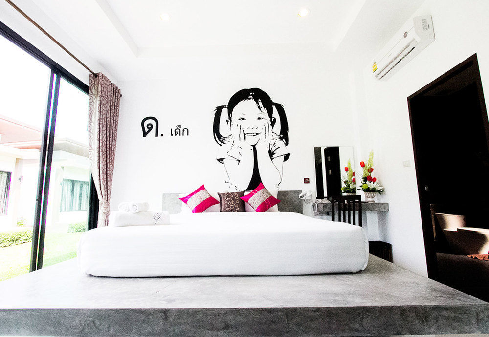 Alphabeto Resort Nai Harn Extérieur photo