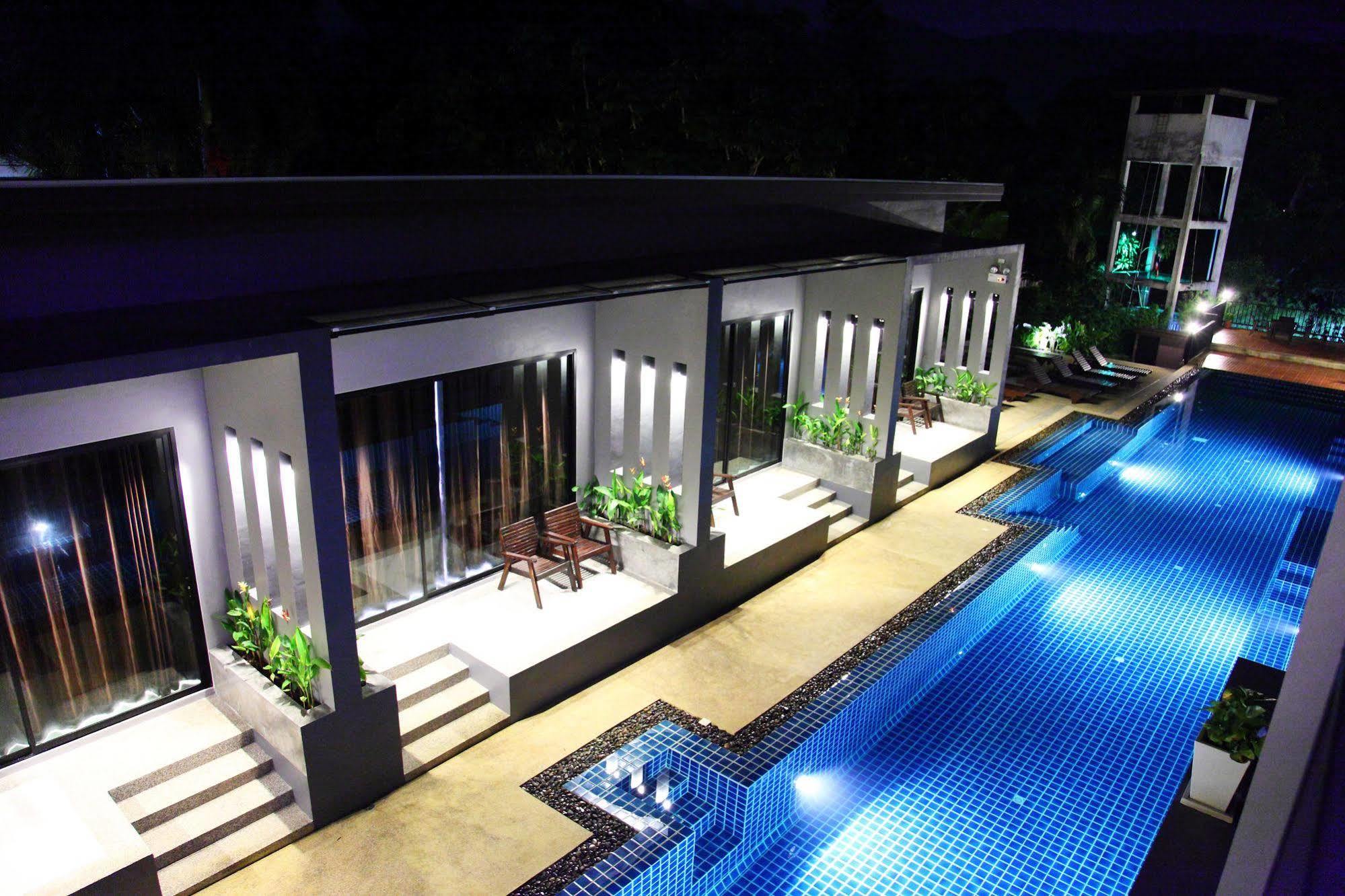 Alphabeto Resort Nai Harn Extérieur photo