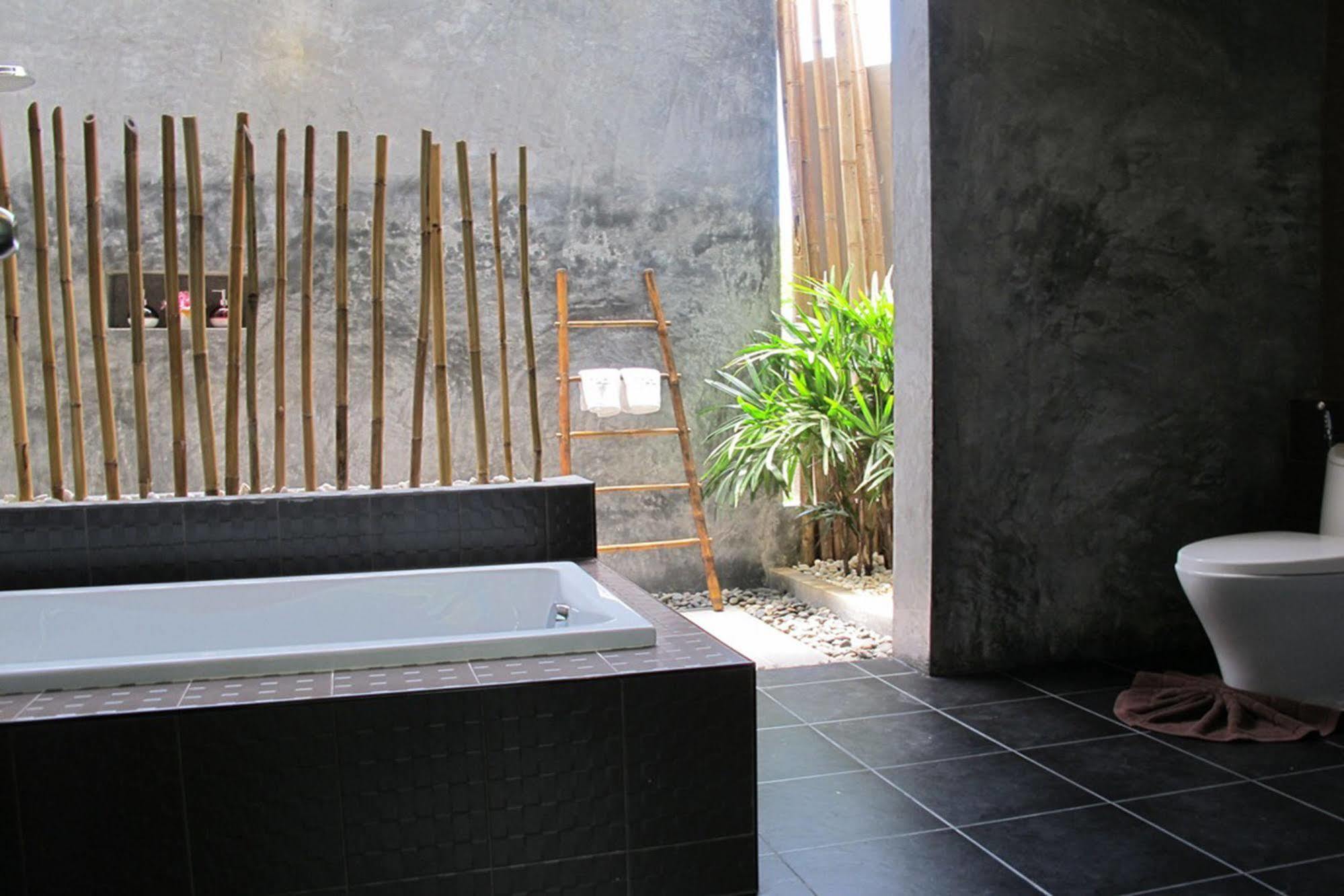 Alphabeto Resort Nai Harn Extérieur photo