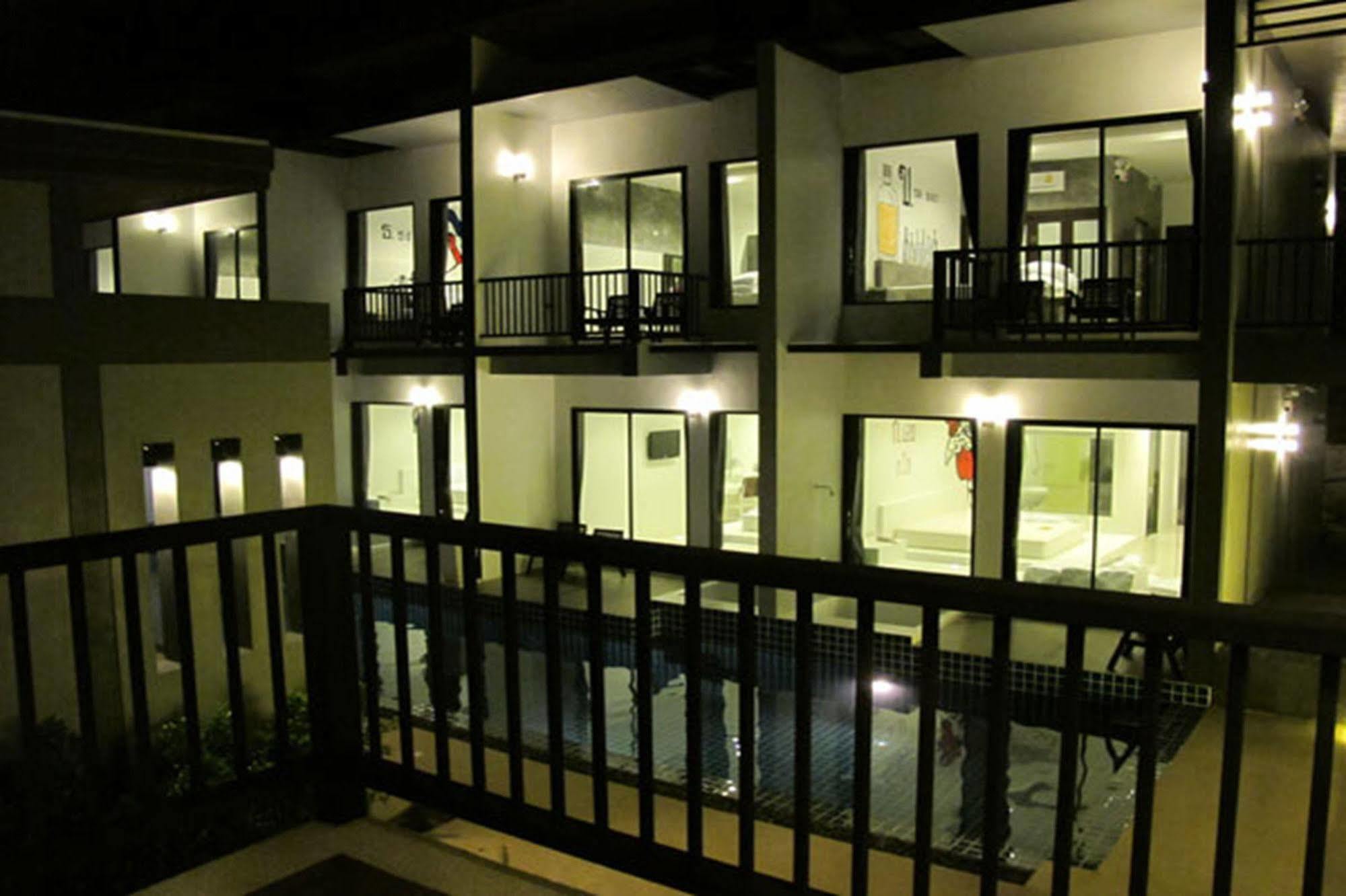Alphabeto Resort Nai Harn Extérieur photo