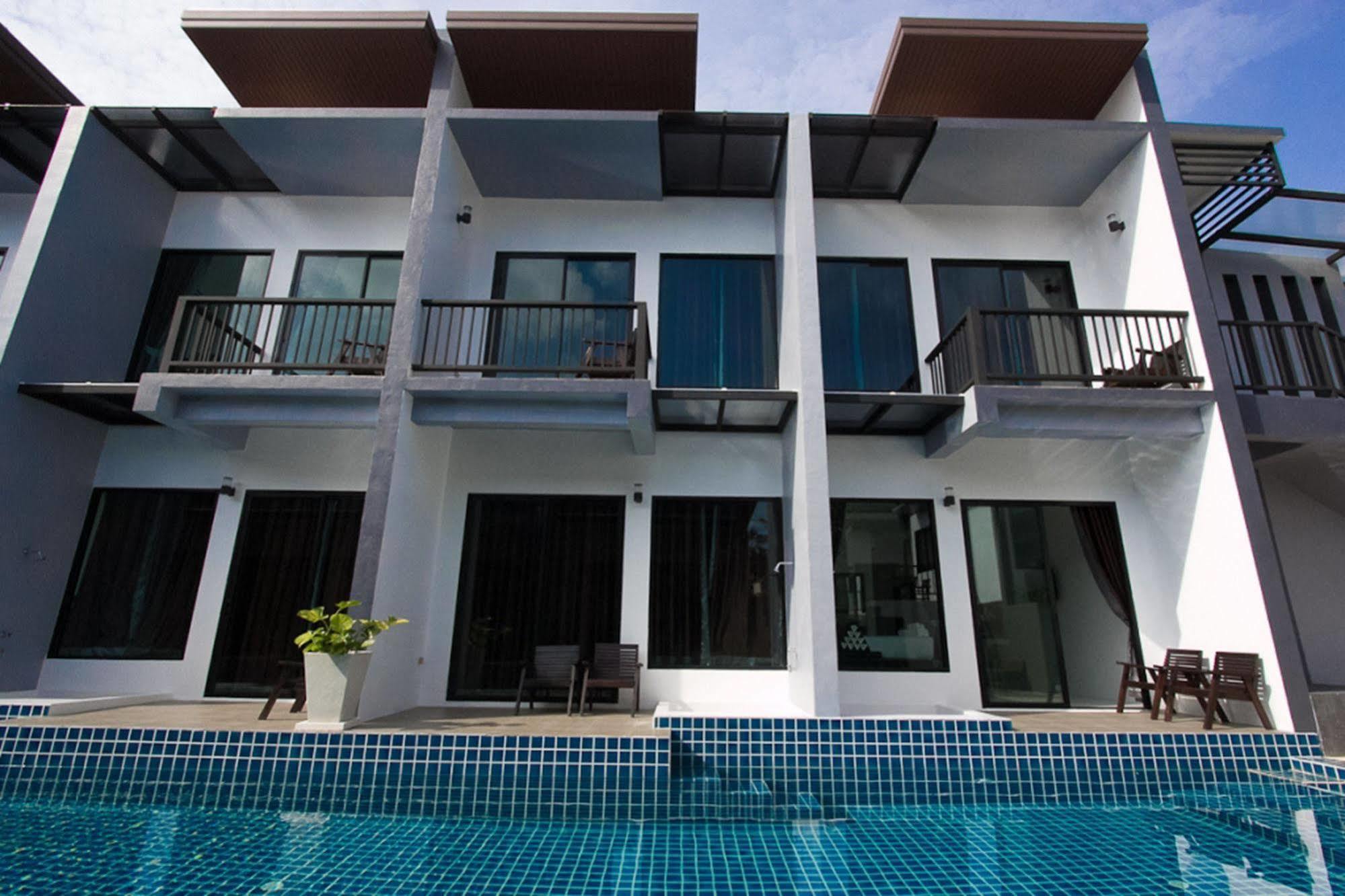 Alphabeto Resort Nai Harn Extérieur photo