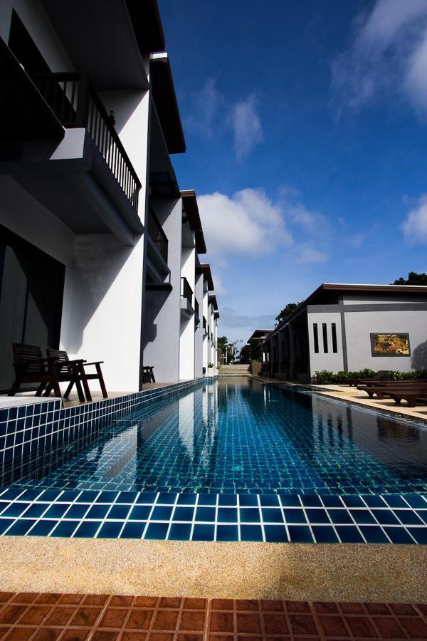 Alphabeto Resort Nai Harn Extérieur photo